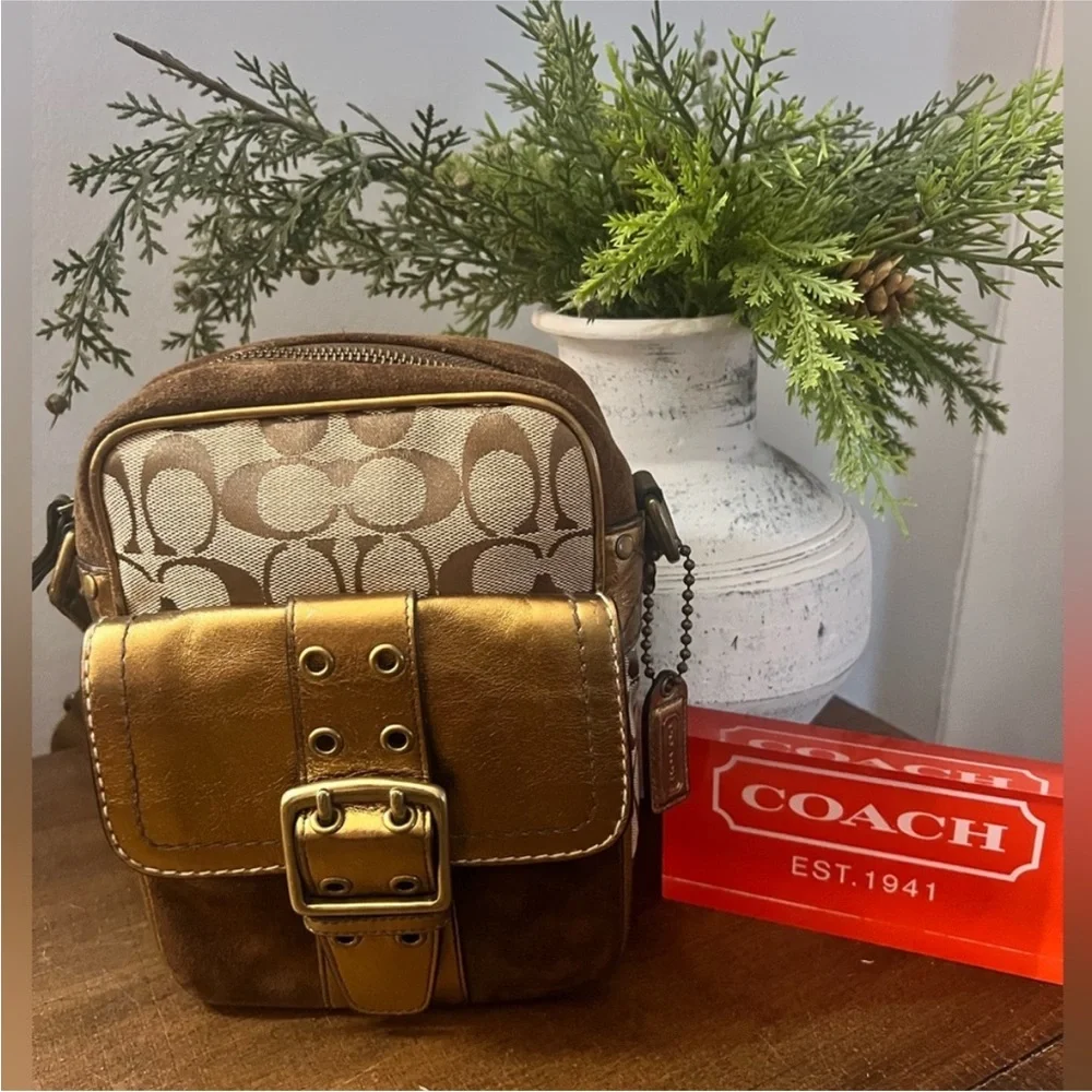 Coach Gold Monogram Metallic Trim Signature Crossbody and Small Wallet Set - Picture 4 of 17